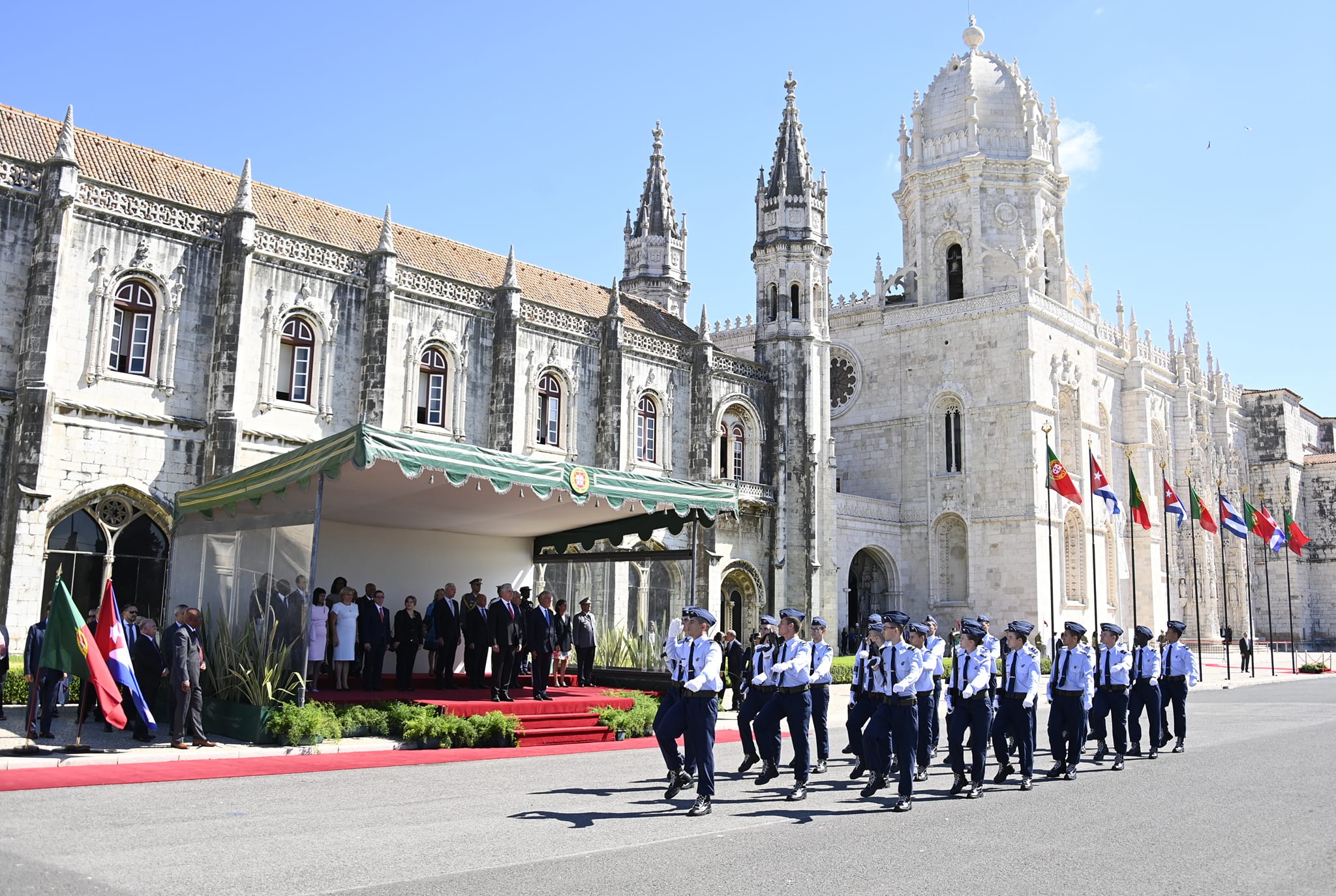 El presidente Miguel Díaz-Canel Bermúdez inicia jornada de actividades en Portugal